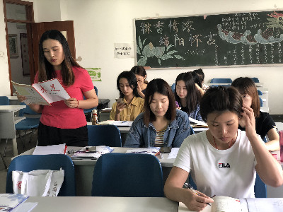 http://www.cwu.edu.cn/xxxmh/images/2019-09/30de41e0fc16488b8395e9f9297dde52.jpg